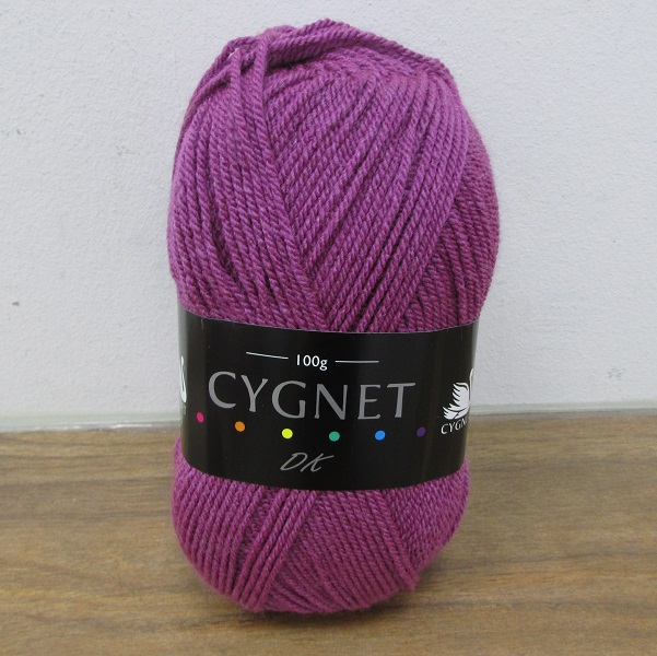 Cygnet Deluxe Double Knit Yarn, Light Mauve