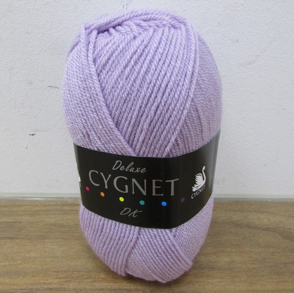 Cygnet Deluxe Double Knit Yarn, Lilac