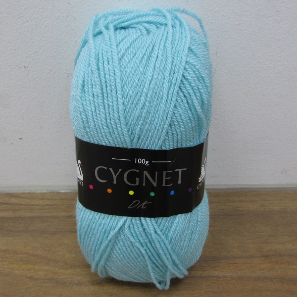 Cygnet Deluxe Double Knit Yarn, Peppermint